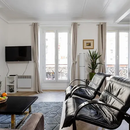Bnbnook - Cozy Near Notre-dame & Pantheon Apartment