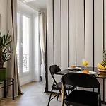 Bnbnook - Cozy Studio Near Notre-Dame & Pantheon